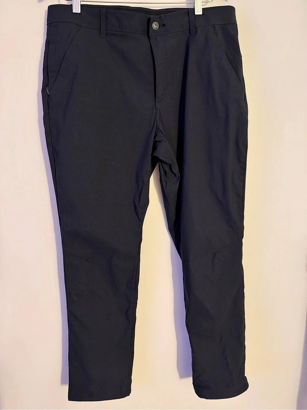 Columbia Black Mesa Woven Pants II Black Straight Leg Pants